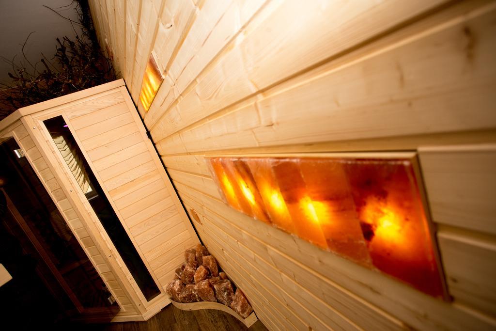 Garni Hotel Trebon Ngoại thất bức ảnh